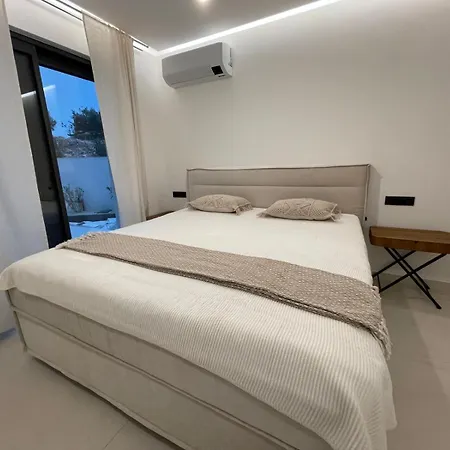 Sunhill Deluxe Lea Apartment