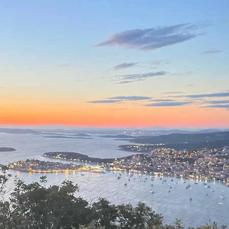 Sunhill Deluxe Lea * Primosten