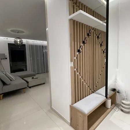 Sunhill Deluxe Lea Апартаменты *