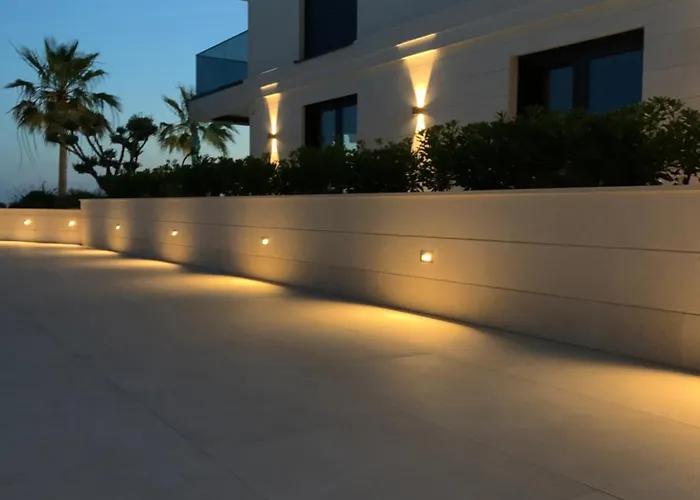 Sunhill Deluxe Lea Lejlighed *